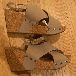 Lucky Brand Cork Wedges sling Back